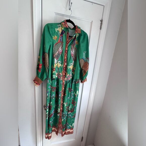🦚 Alemais-Inspired Green Shirt Dress – EUC – Fall Birds + Button Front 🦚 - Picture 1 of 5